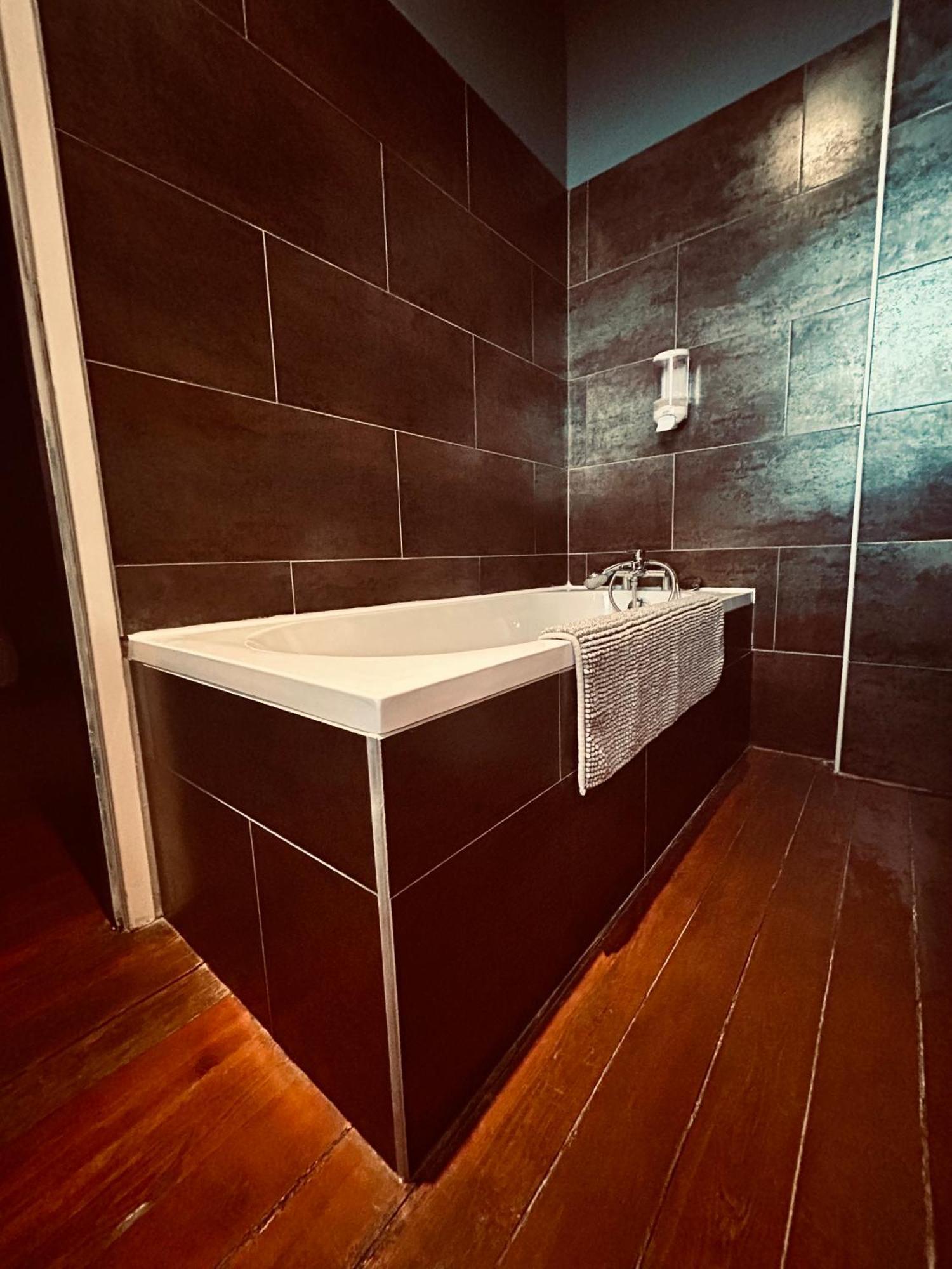 Chateau De La Prade Guest house Narbonne